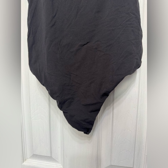 Skims Fits Everybody High Neck Bodysuit in Black Women’s Size Large - Picture 5 of 10